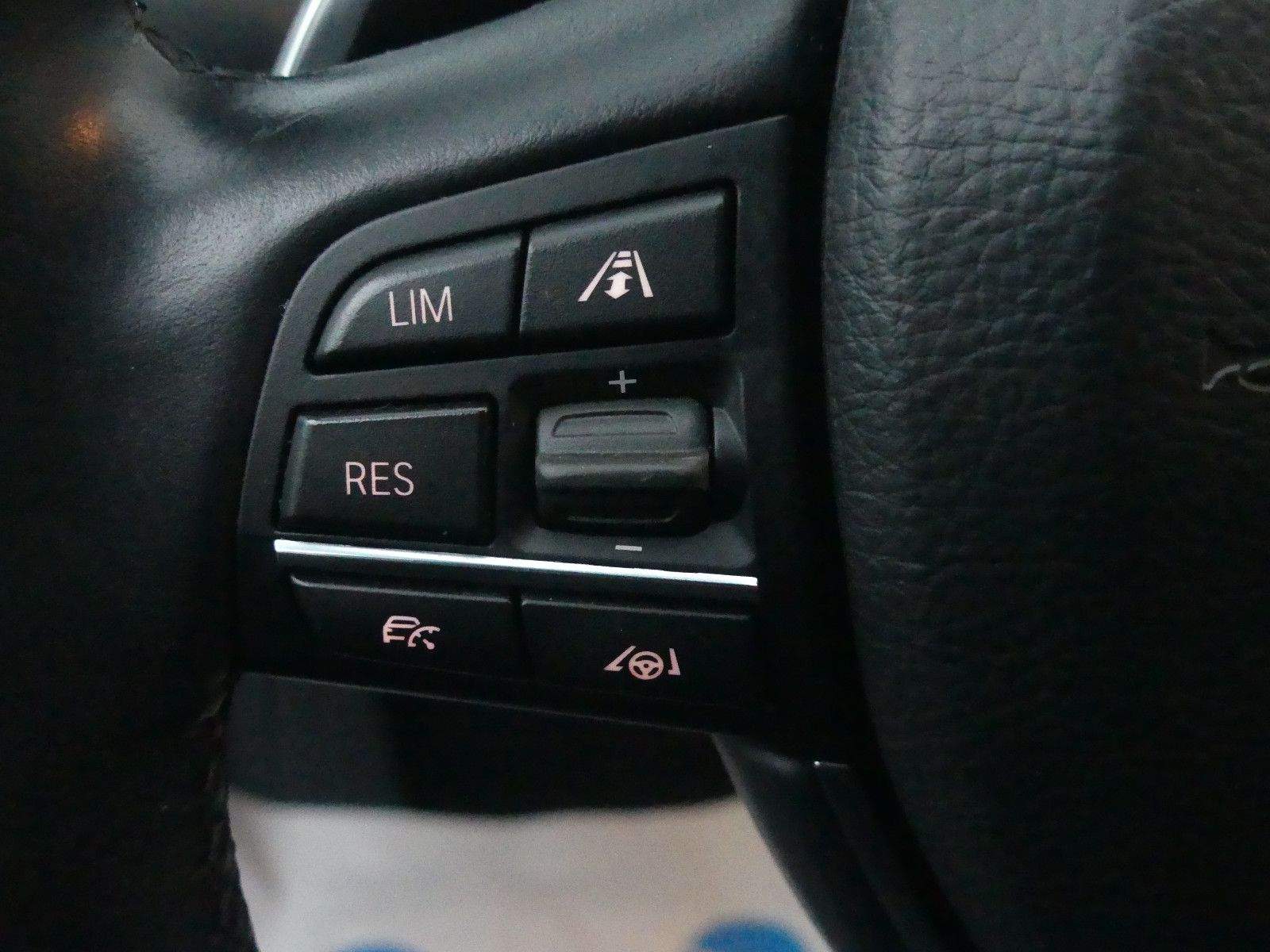 BMW 530d Luxury Line LED HeadUp Keyless 360°Cam Soft