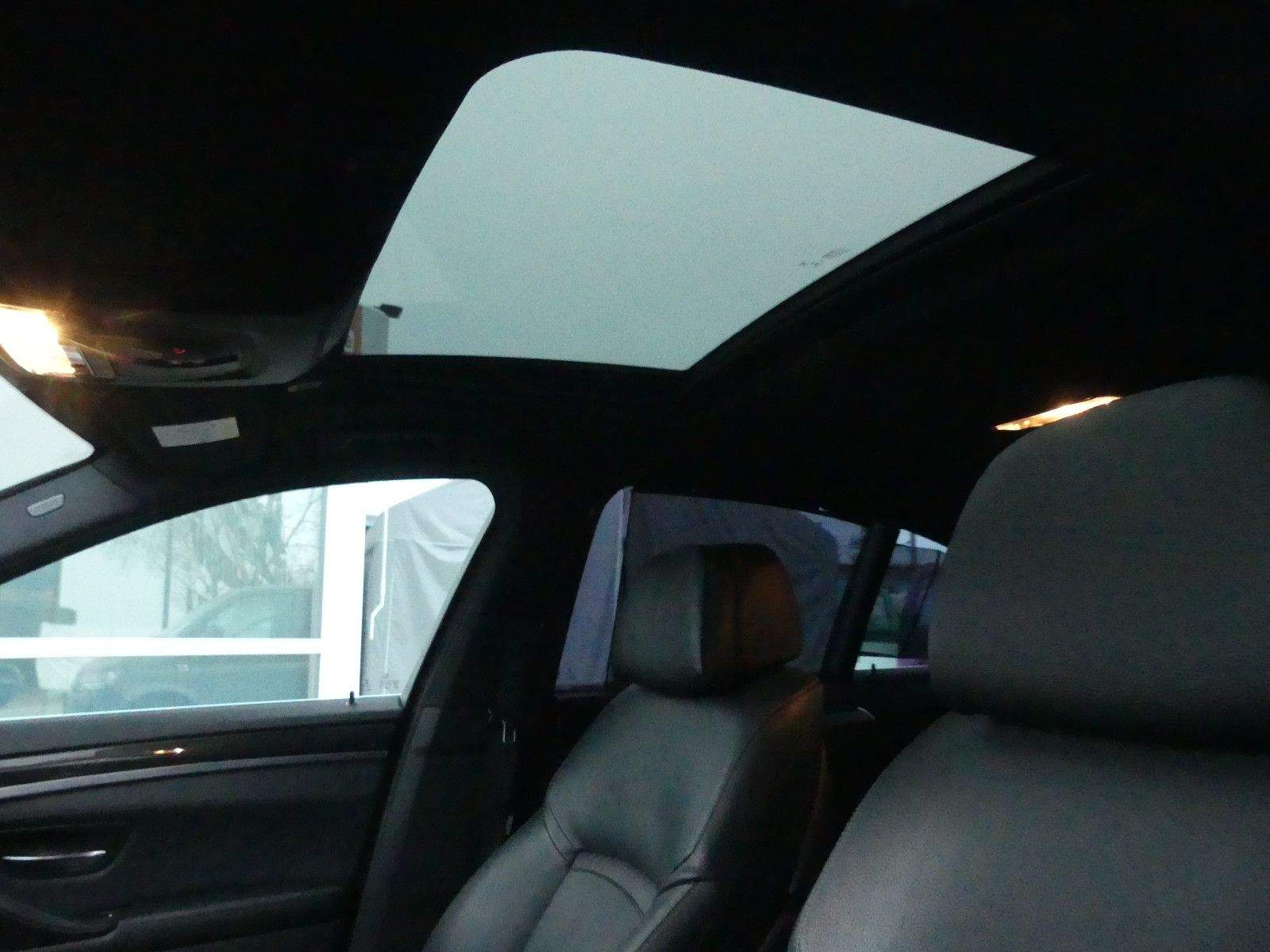 BMW 530d Luxury Line LED HeadUp Keyless 360°Cam Soft