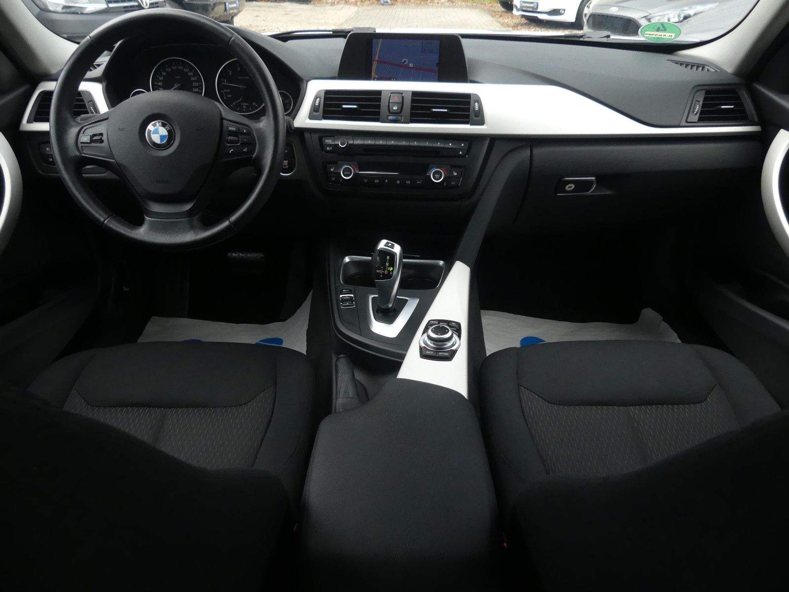 BMW 316 i  Limousine Automatik Klima 2-Zonen