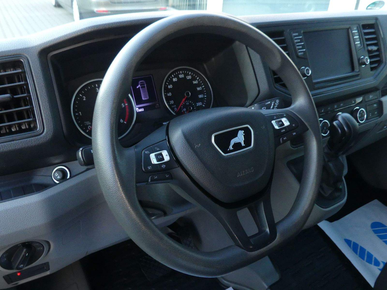 MAN TGE 3.180 4X4 SB 9-Sitzer Aut, AHK LED Kamera