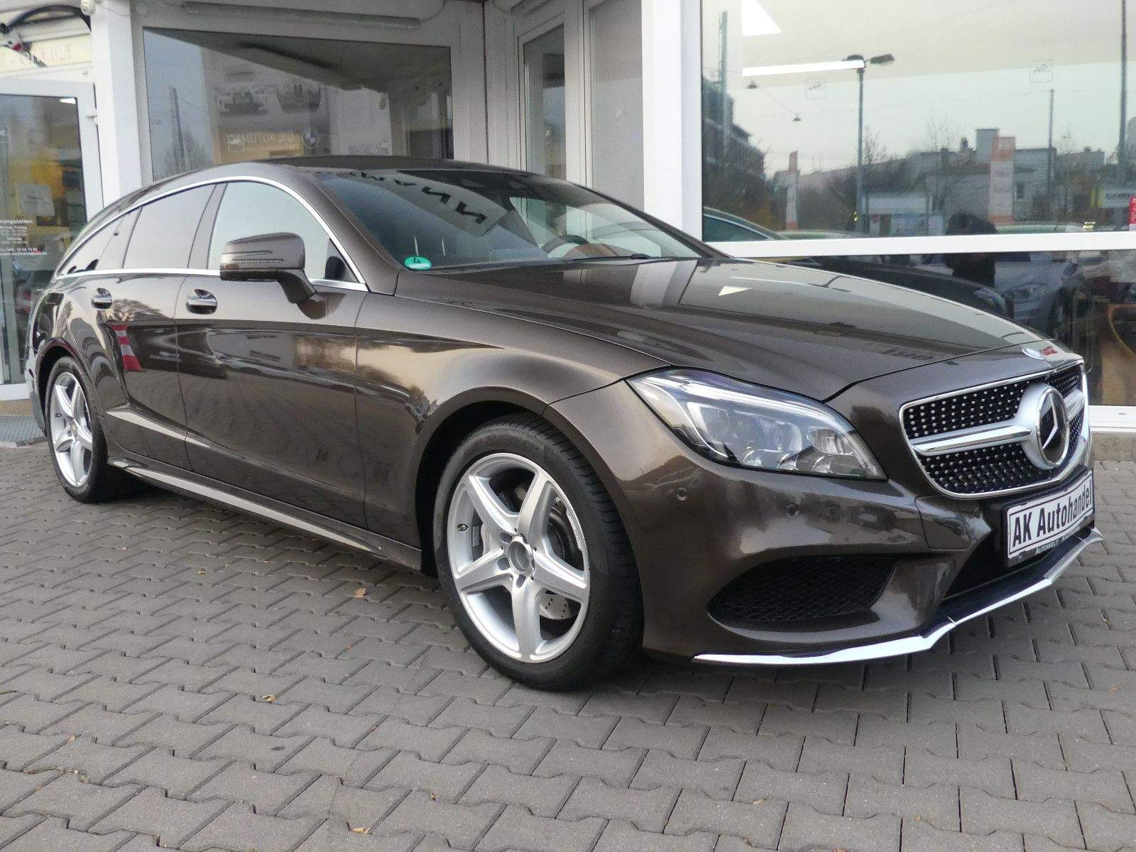 MERCEDES-BENZ CLS400 AMG 4Matic Shooting Brake H&K Massage