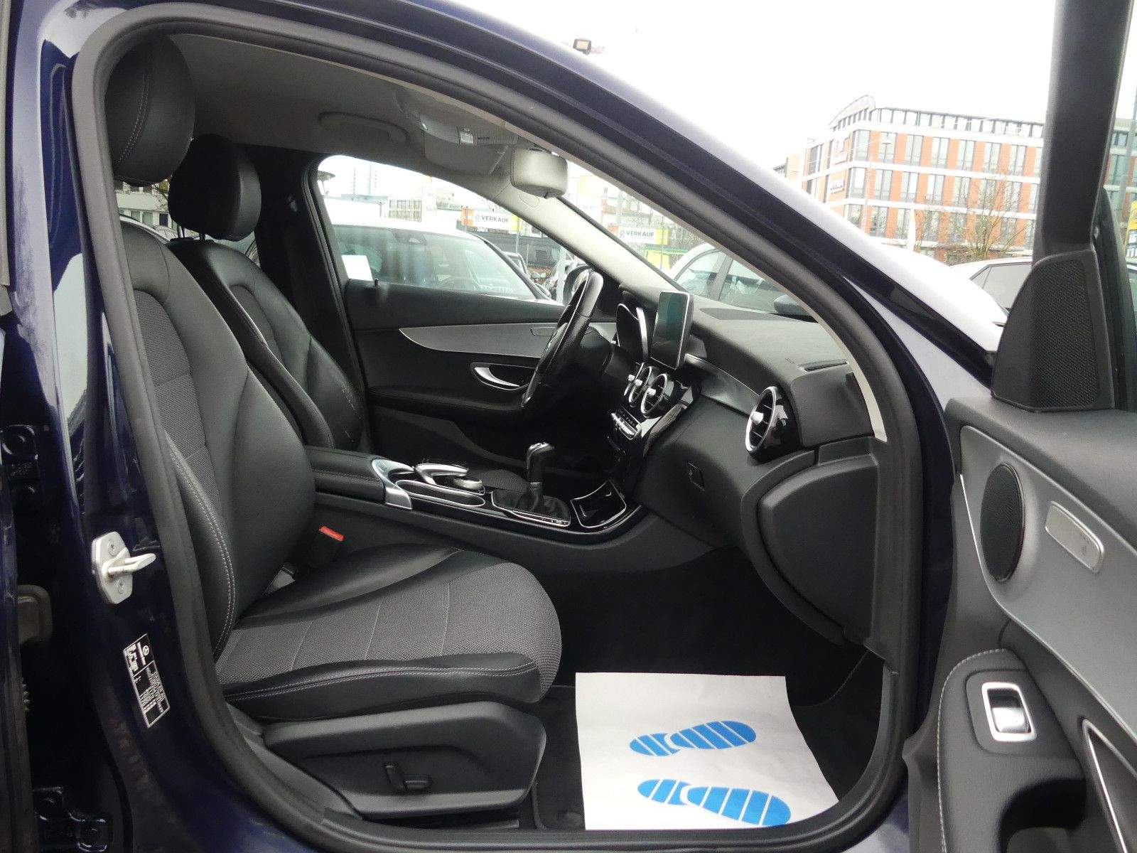 MERCEDES-BENZ C 220 T BlueTec Navi PDC AHK Sitzheizung