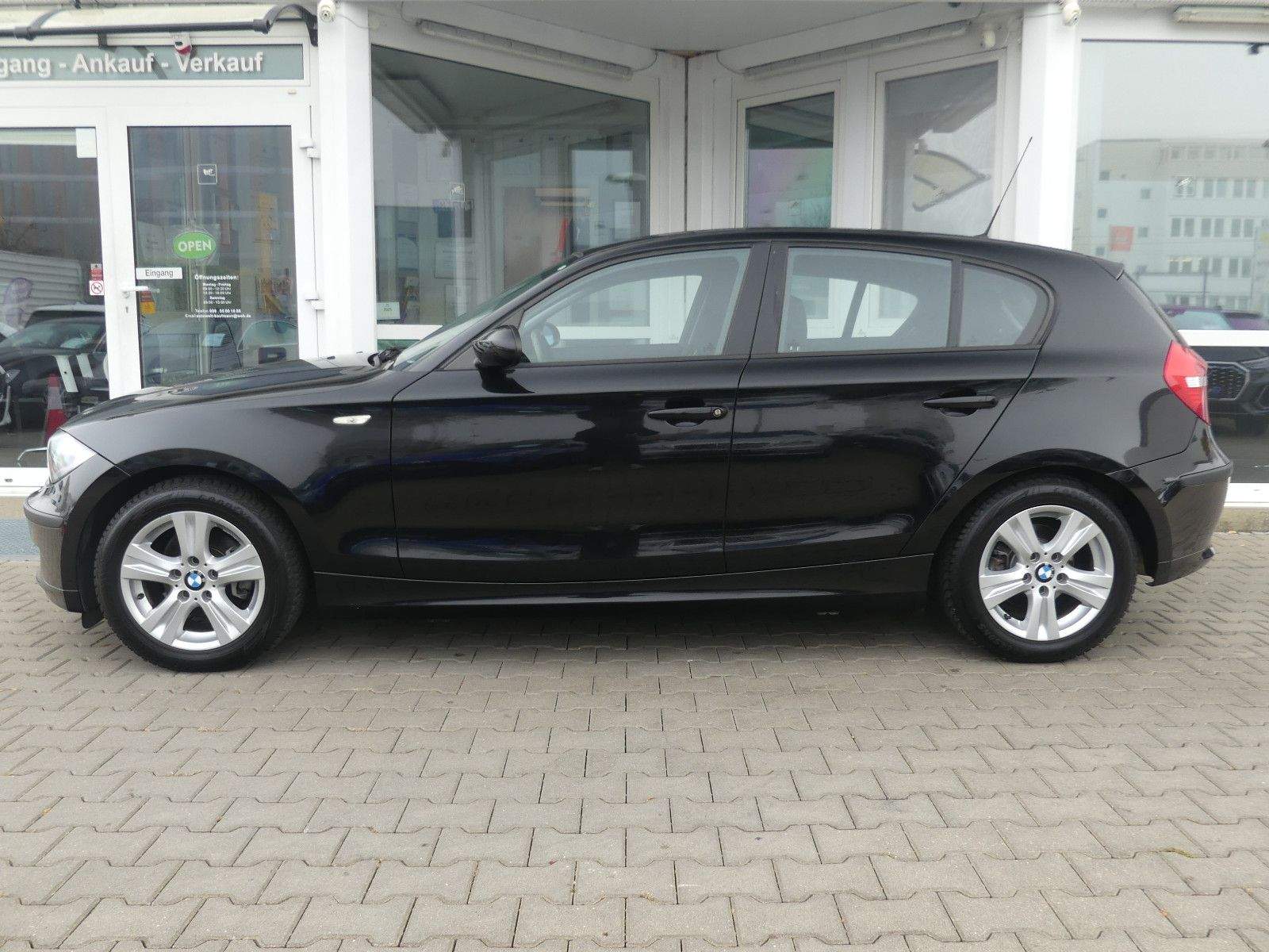 BMW 116i Advantage Klima