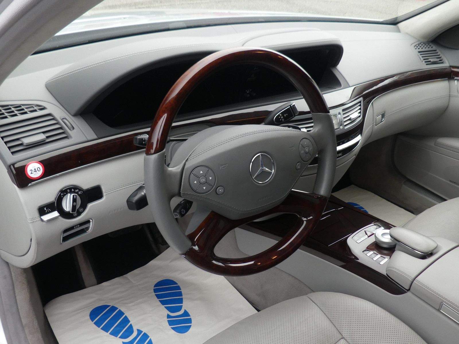 MERCEDES-BENZ S 500 CGI BE 4Matic Lang Massage Harman Kardon