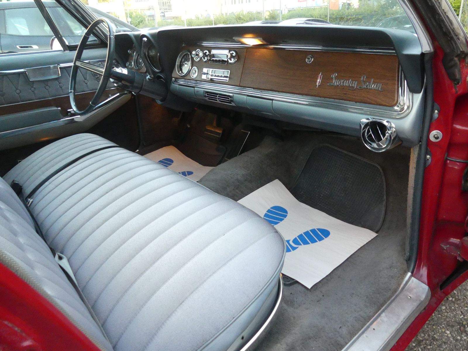 OLDSMOBILE 98 Ninety Eight Luxury Sedan Matching Numbers