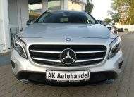 MERCEDES-BENZ GLA 220 CDI 4Matic Urban Night Navi