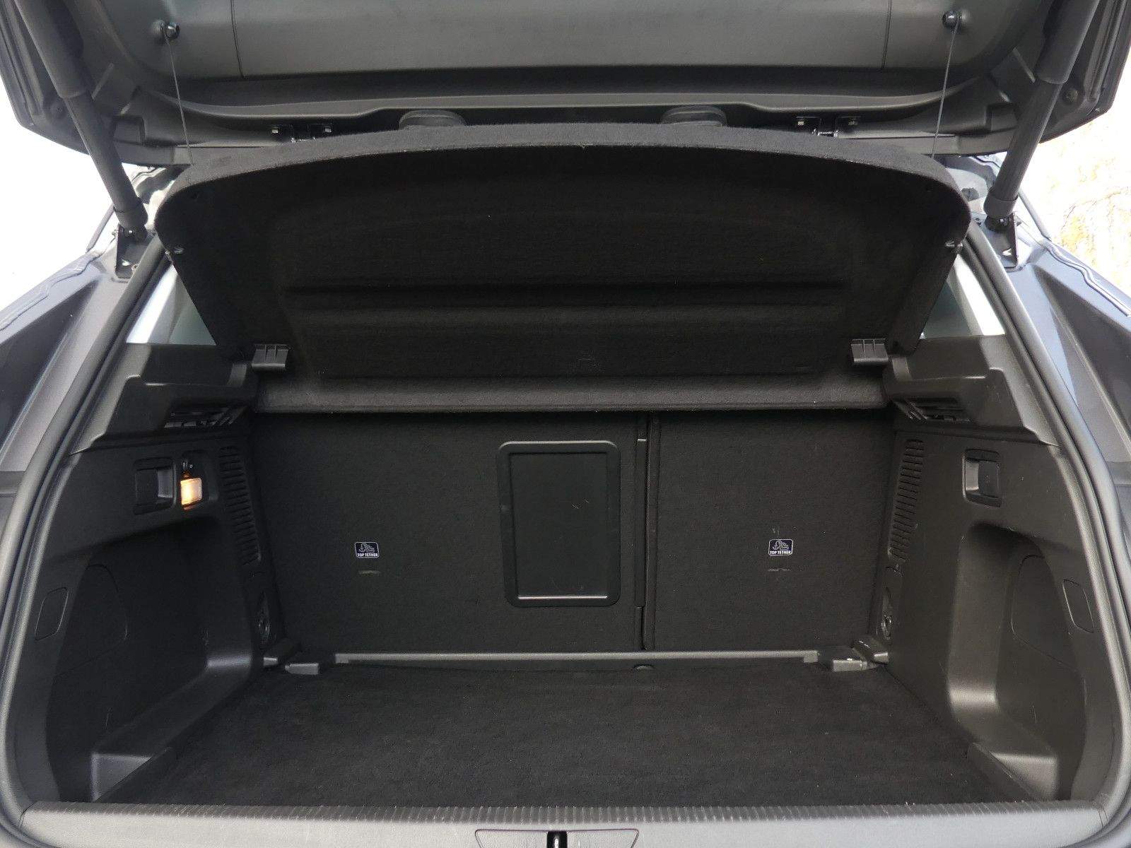 OPEL Grandland X Kamera LED Spurleitassistent Temp.