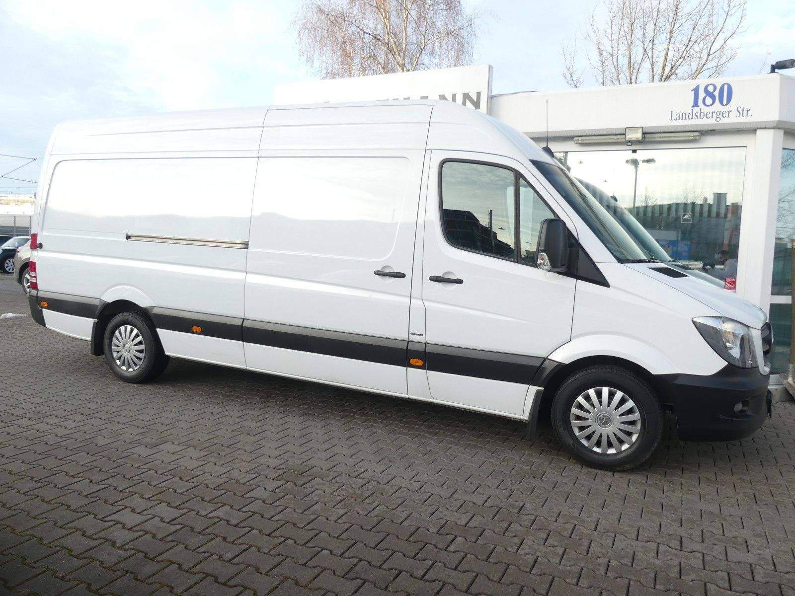 MERCEDES-BENZ Sprinter II Kasten 319 CDI L3H2 Klima Tempomat