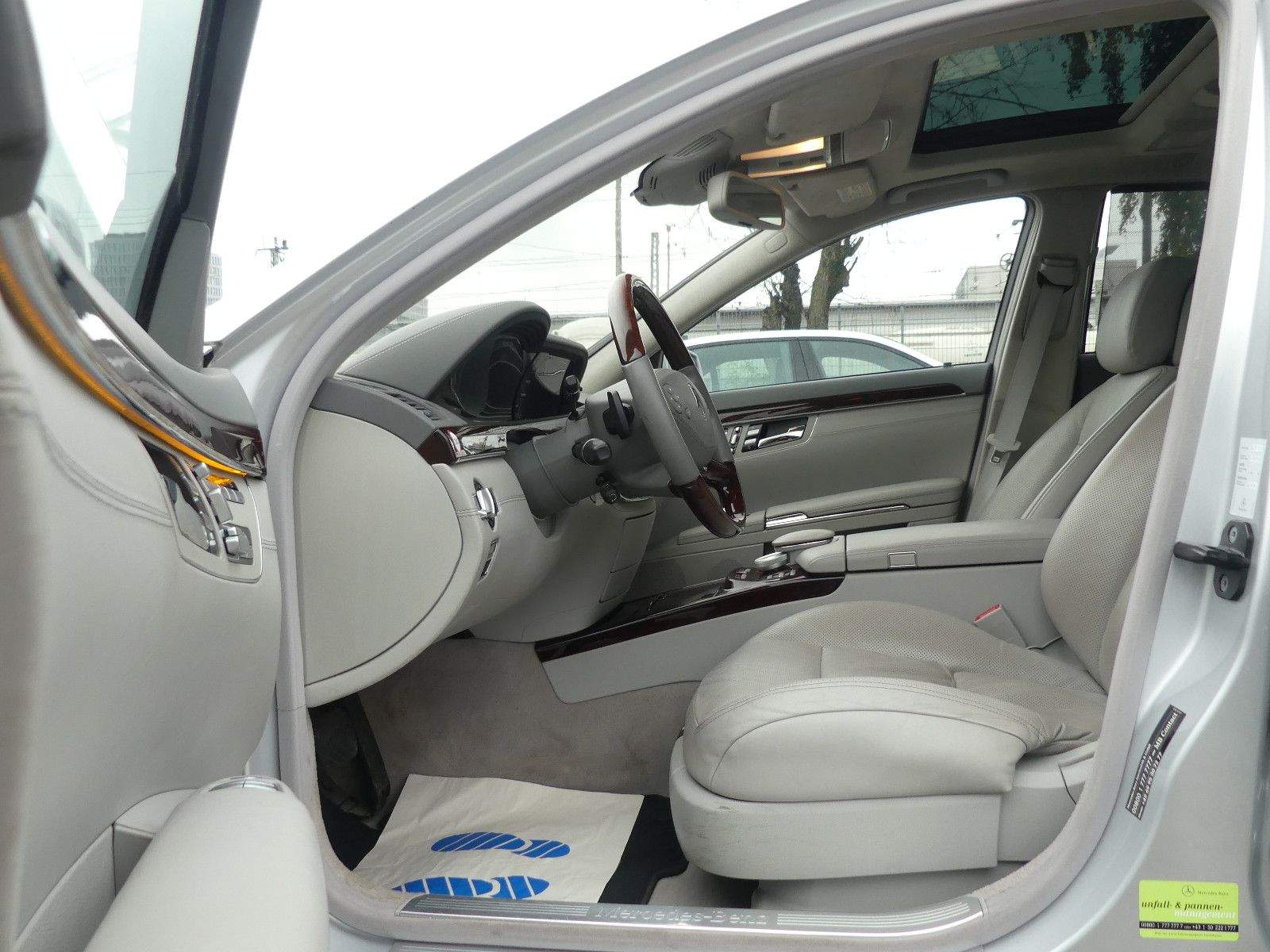 MERCEDES-BENZ S 500 CGI BE 4Matic Lang Massage Harman Kardon