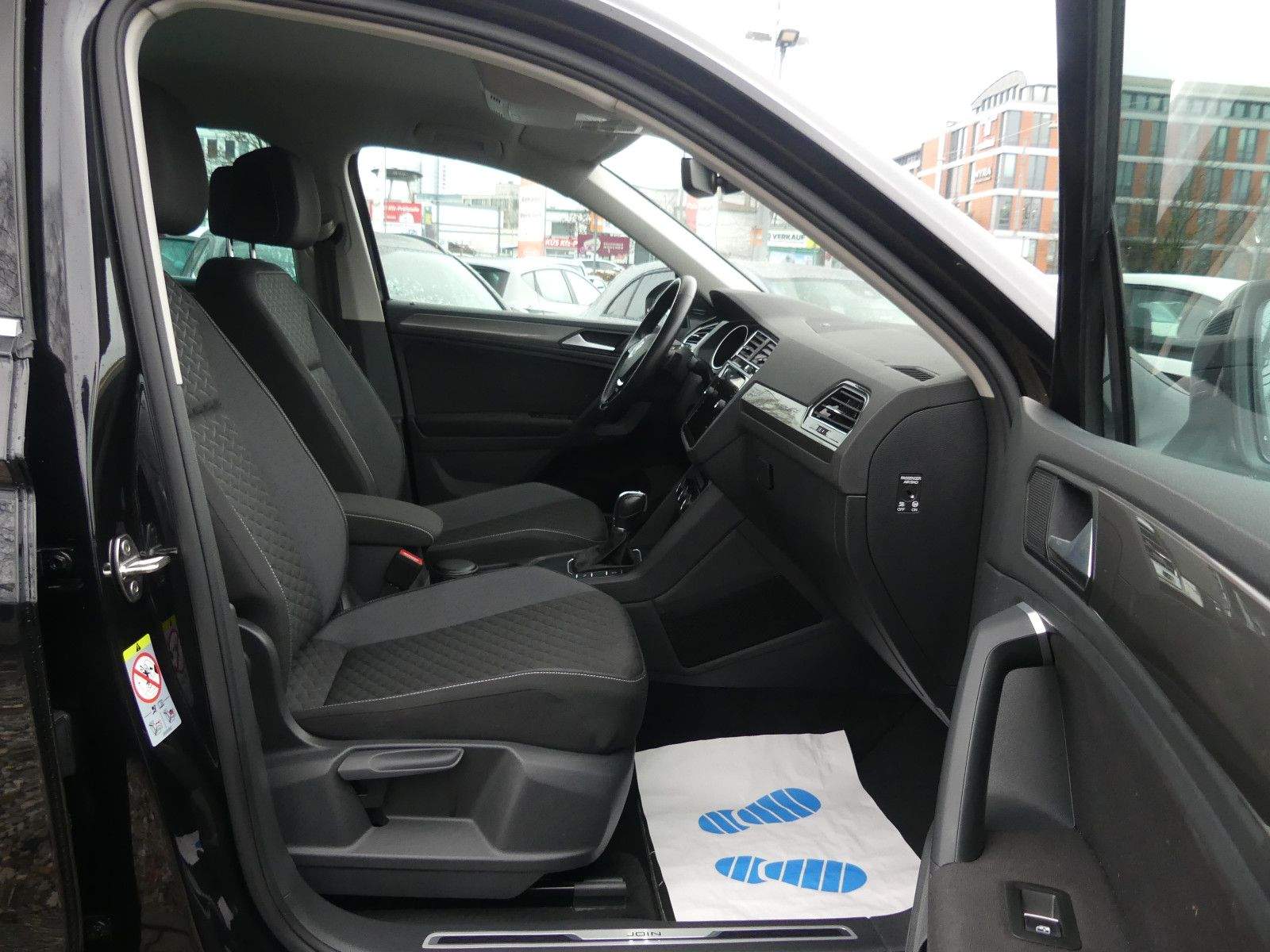 VW Tiguan Join DSG ACC PDC Navi Spurhalte.