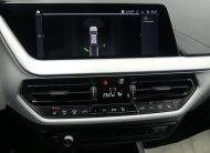 BMW 118i Advantage LED PDC AHK Navi CarPlay Android