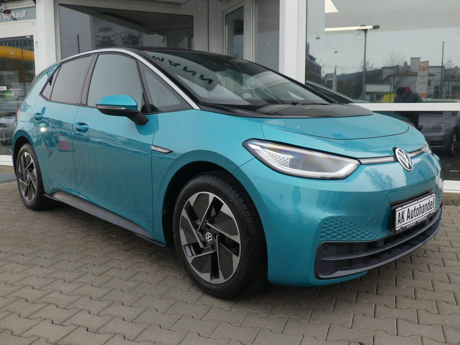 VW ID.3 Pro Perf. Max 62Kwh Pano Kam. IQ-L HUD AHK