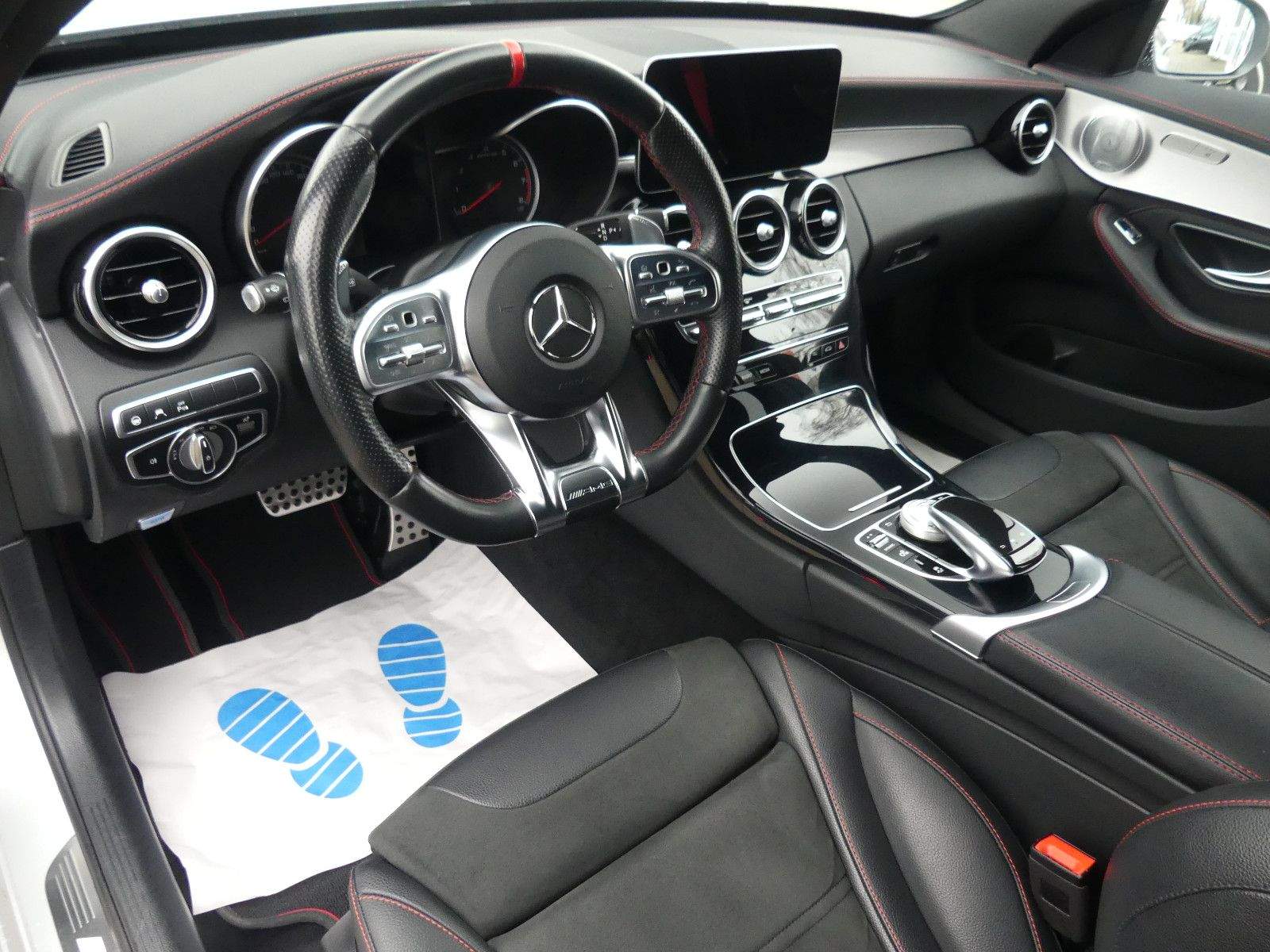 MERCEDES-BENZ C43 AMG 4Matic LED ACC Laneassist Alcant. Burm.