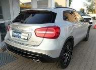 MERCEDES-BENZ GLA 220 CDI 4Matic Urban Night Navi