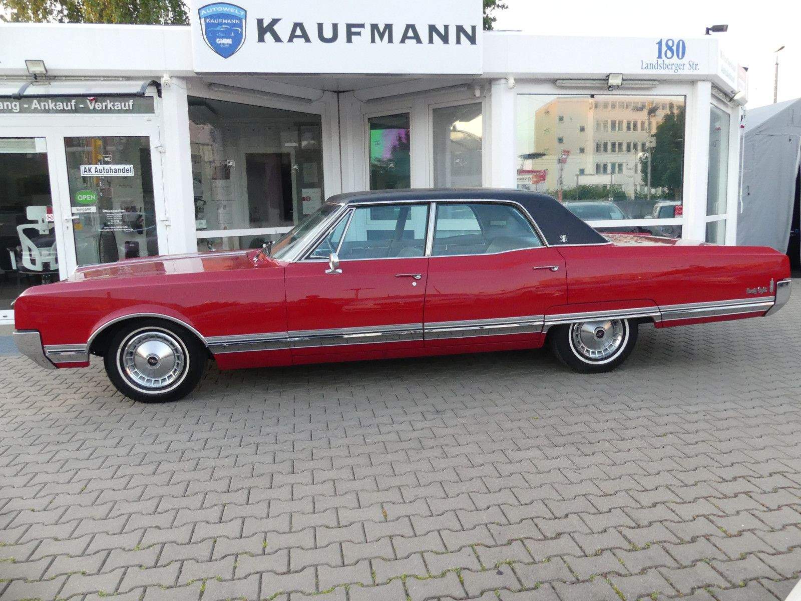 OLDSMOBILE 98 Ninety Eight Luxury Sedan Matching Numbers