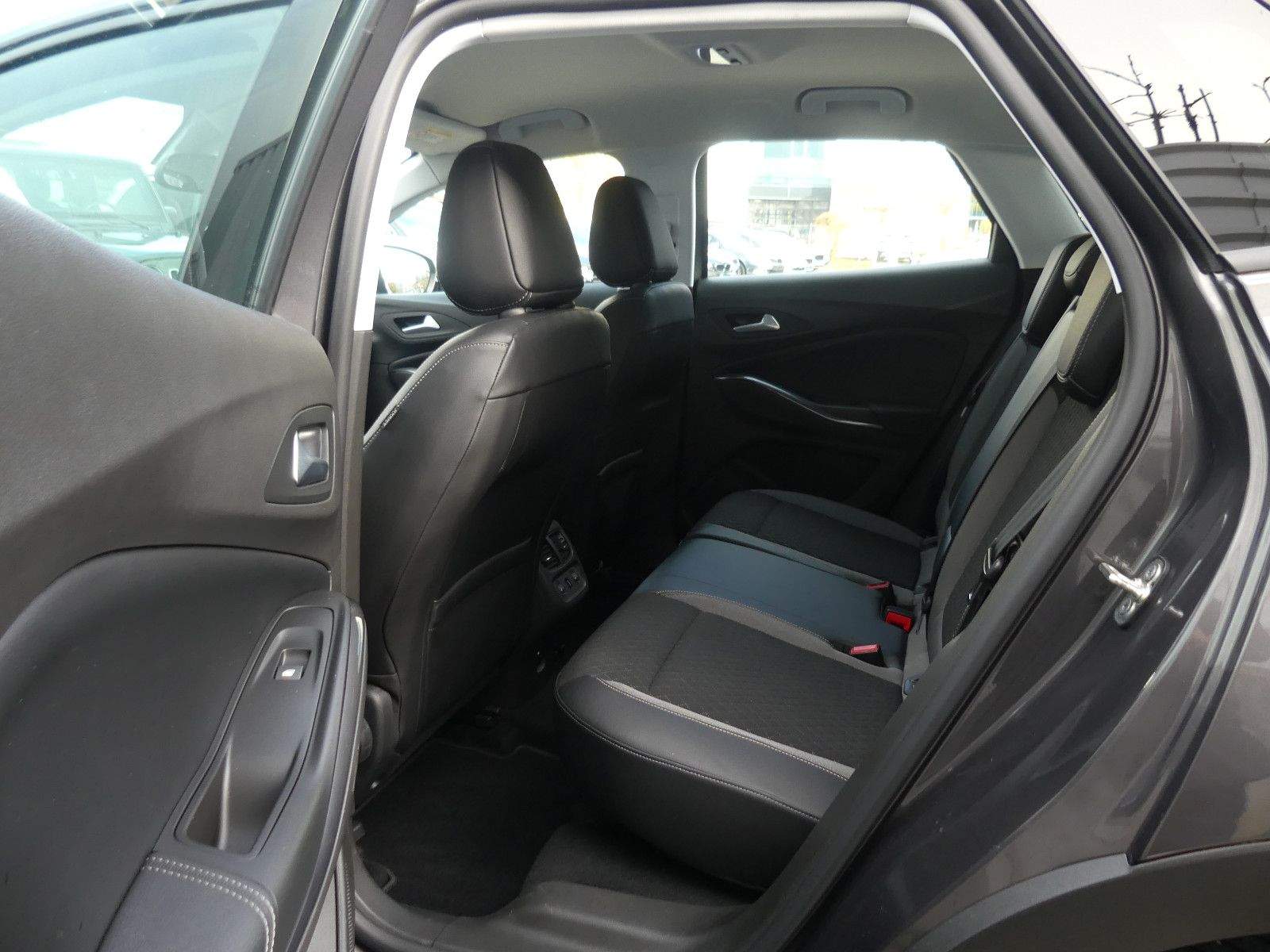 OPEL Grandland X Kamera LED Spurleitassistent Temp.