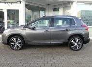 PEUGEOT 2008 Allure PDC Navi Tempomat JBL DAB