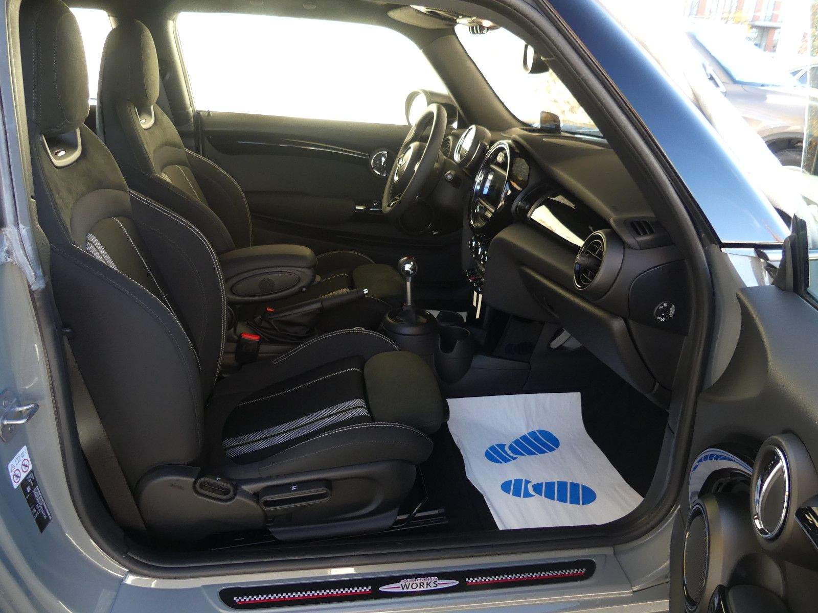 MINI John Cooper Works ACC HUD LED Navi CarPlay