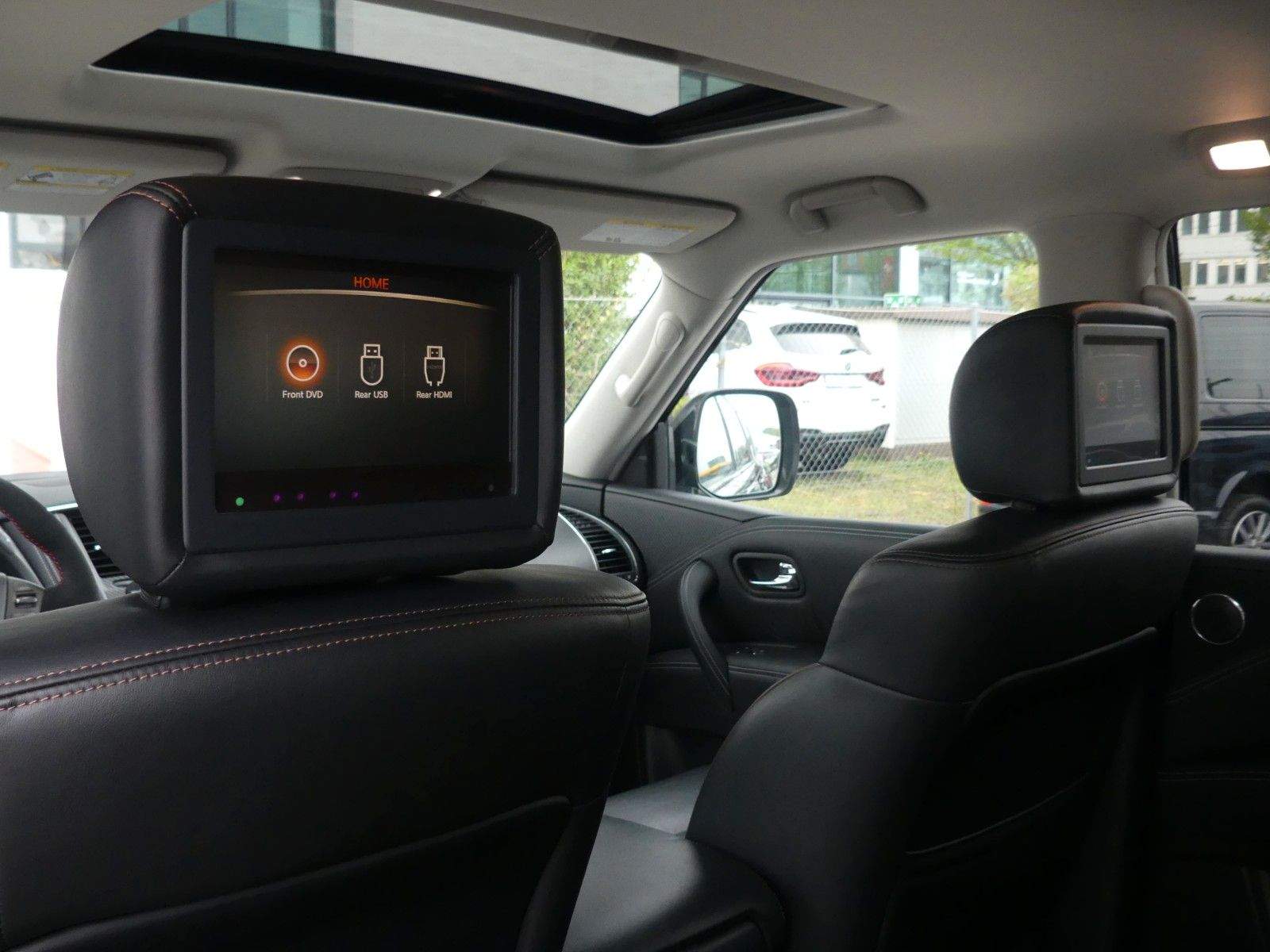 NISSAN Patrol / Armada Platinium V8 Nismo 8-Sitz