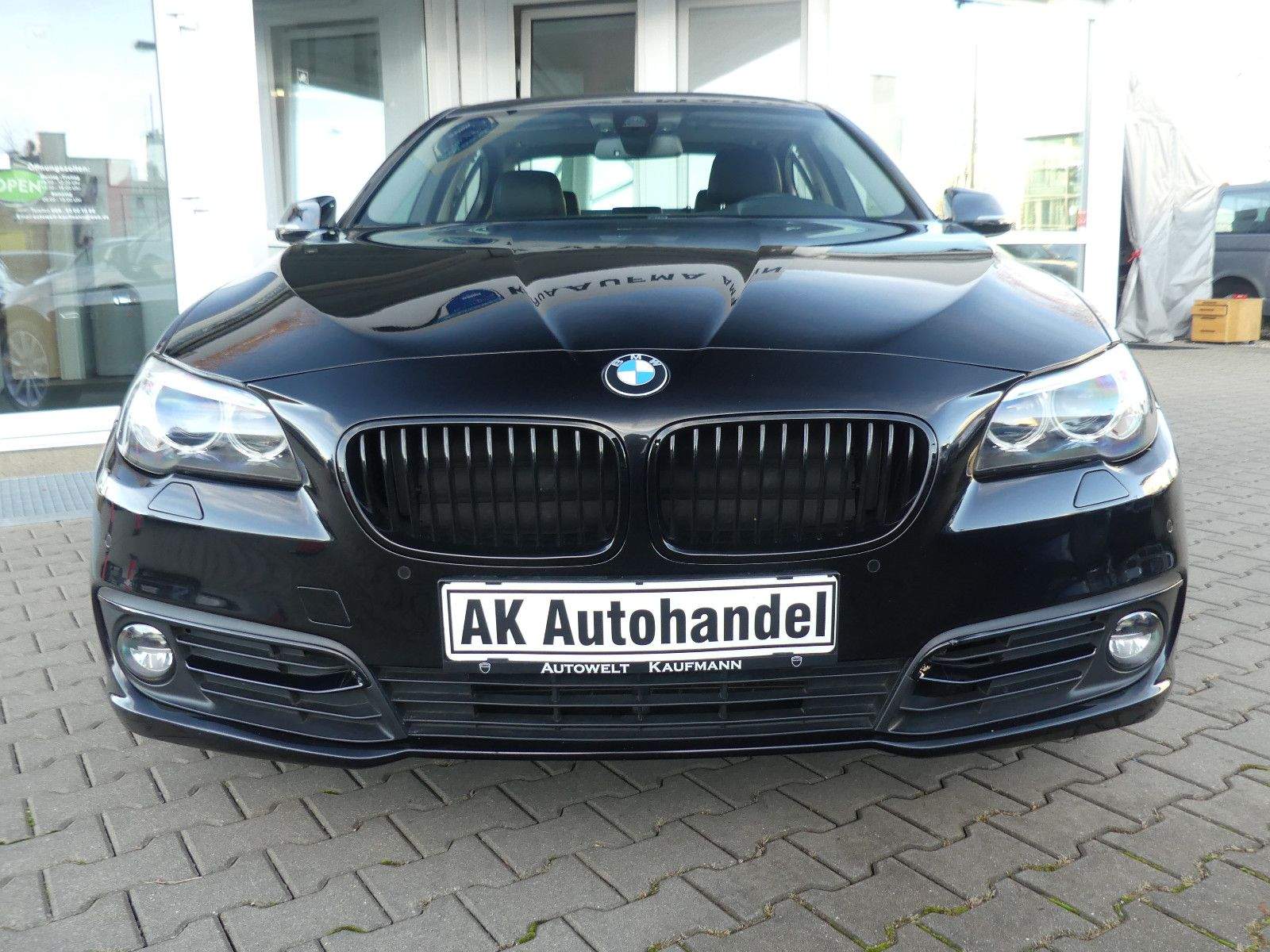 BMW 520D xDrive Modern Line Bi-Xenon Leder PDC Navi