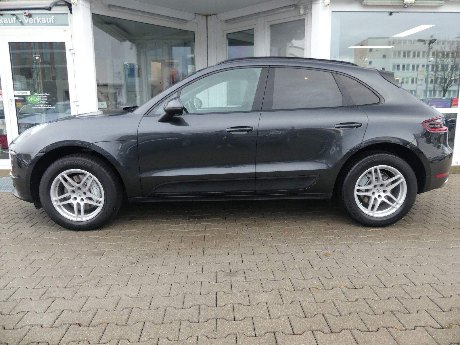 PORSCHE Macan S Allrad BiXenon Leder PDC Navi Laneassist
