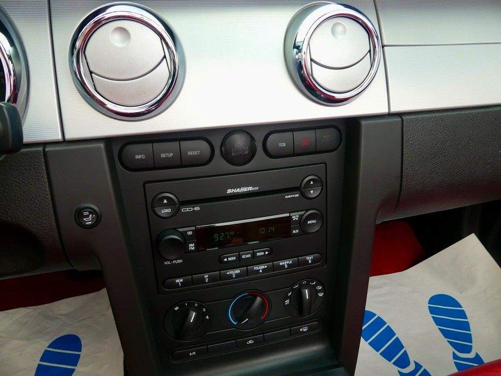 FORD Mustang Cabrio Aut. Leder Sitzhzg. Klima