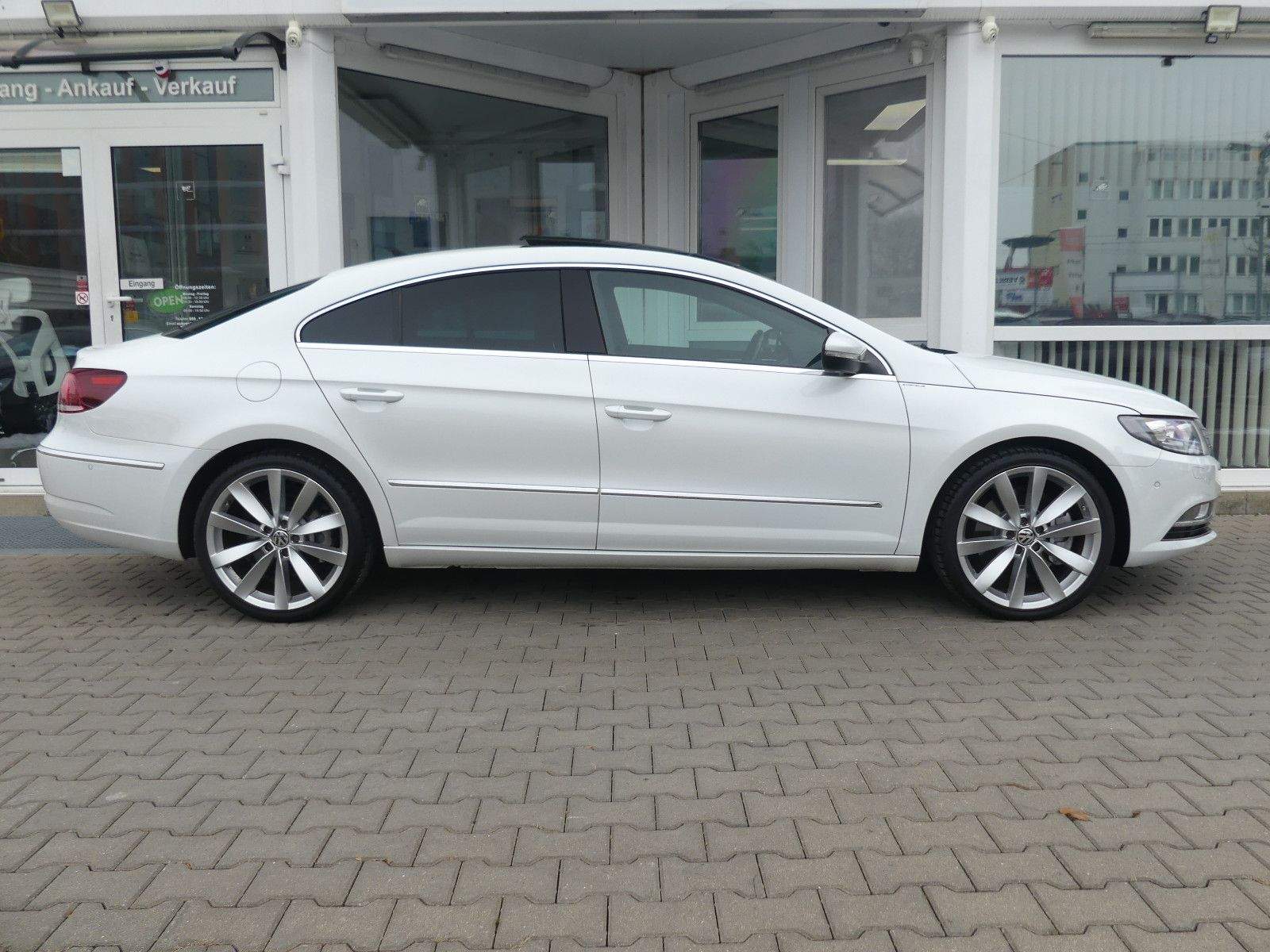 VW Passat CC V6 4Motion Aut. Leder Xenon Glasdach