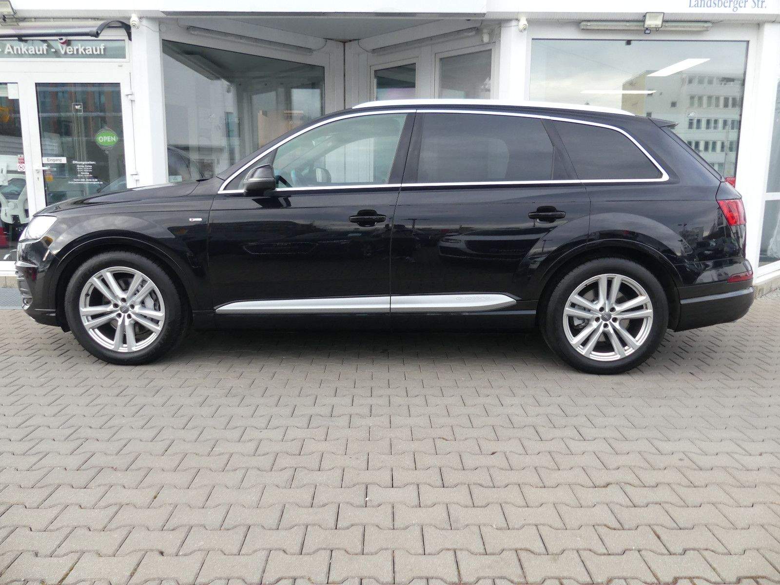 AUDI Q7 3.0 TDI quattro S Line Matrix-LED 7-Sitz