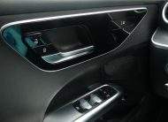 MERCEDES-BENZ C180 Lim. Avantgarde Aut. LED Navi Camera