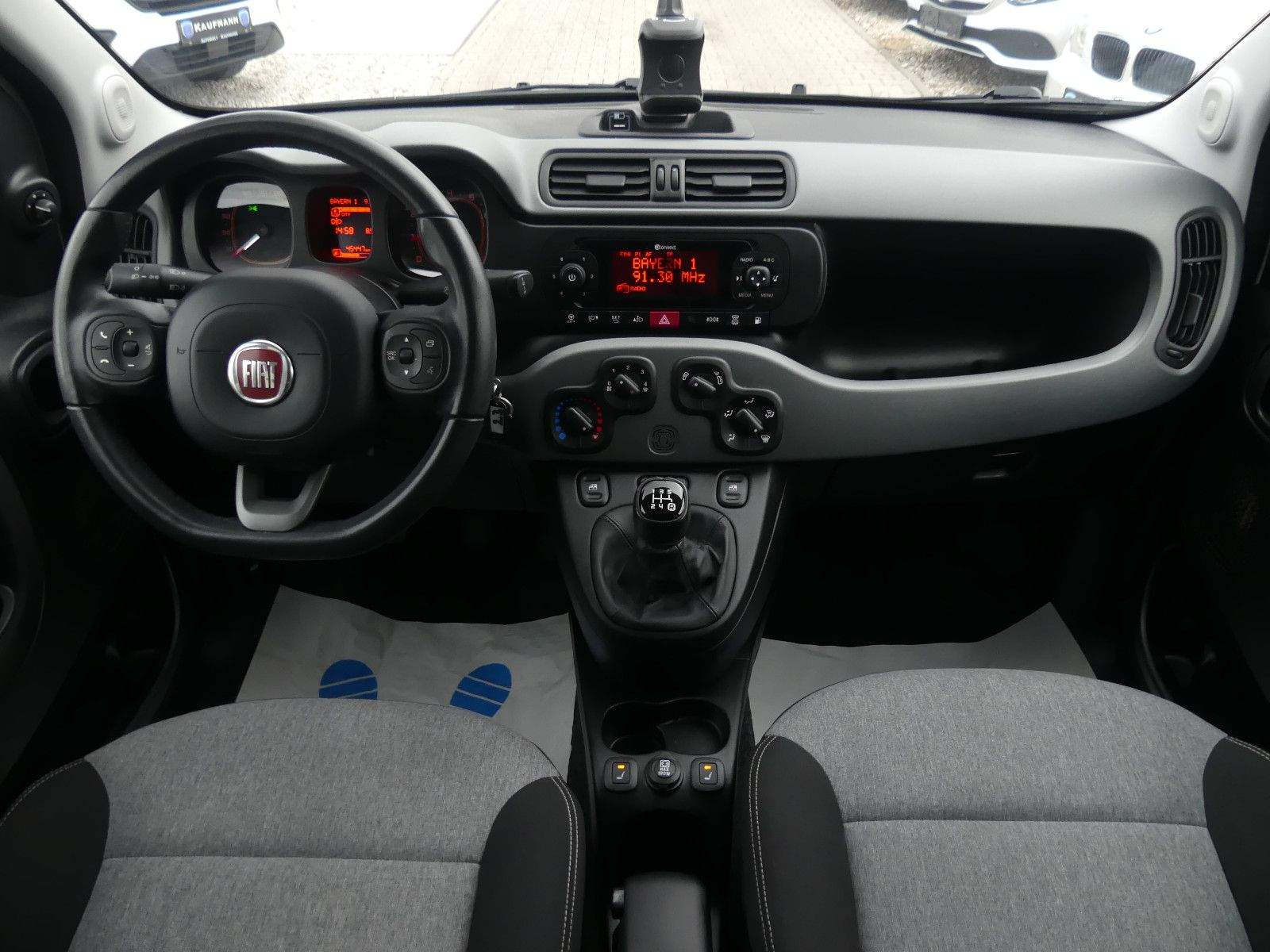 FIAT Panda Lounge Cross Benzin/CNG PDC Klima Sitzhzg.