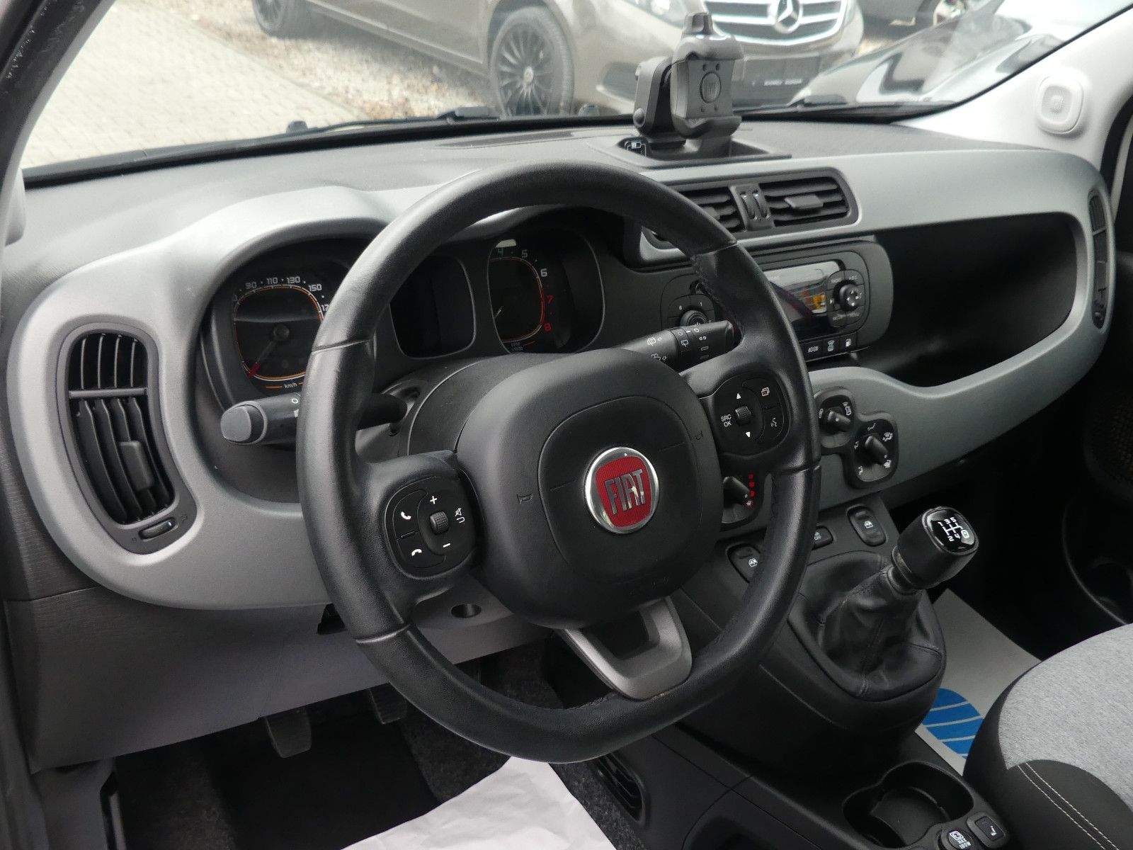 FIAT Panda Lounge Cross Benzin/CNG PDC Klima Sitzhzg.