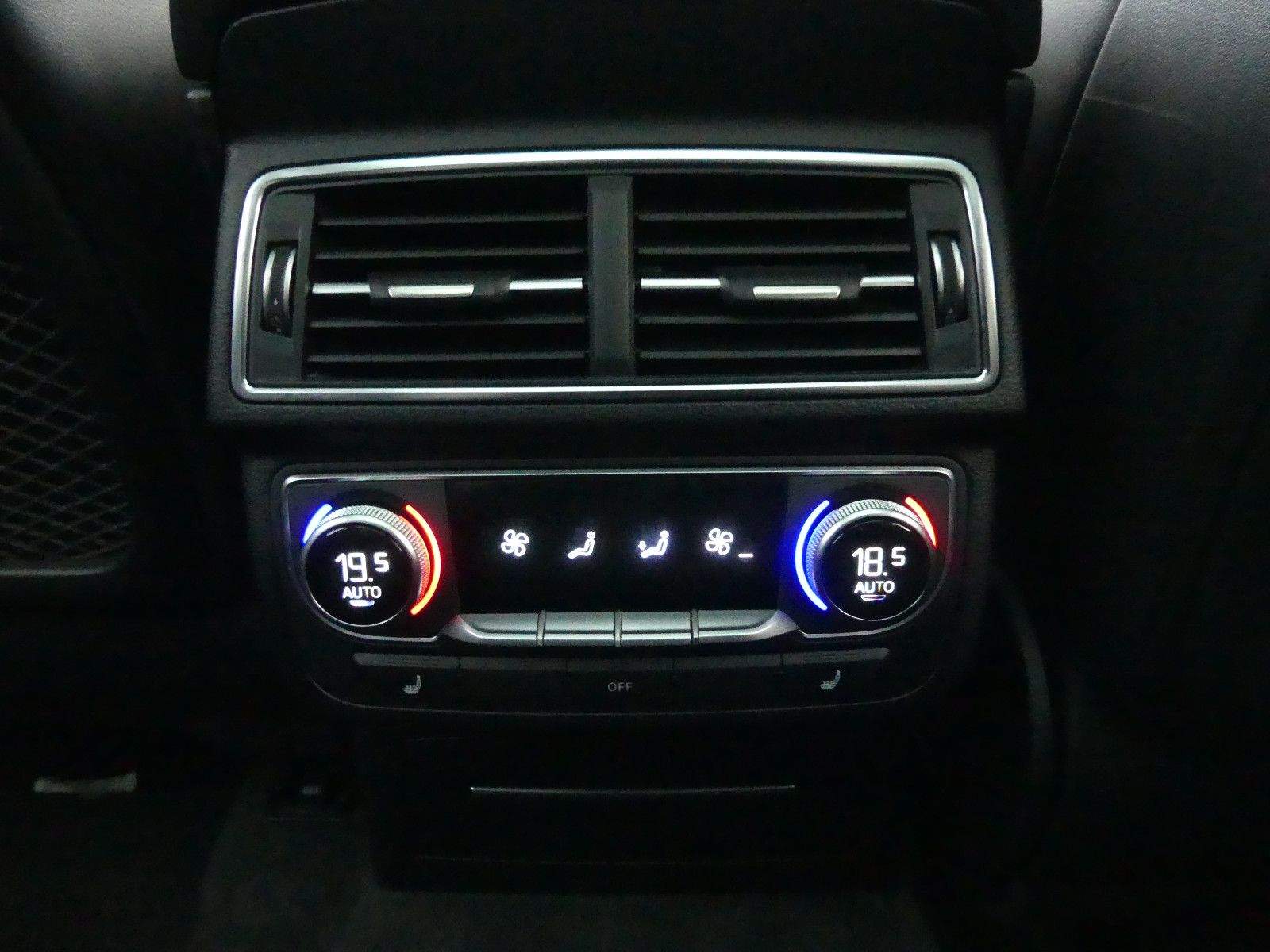 AUDI Q7 3.0 TDI quattro S Line Matrix-LED 7-Sitz