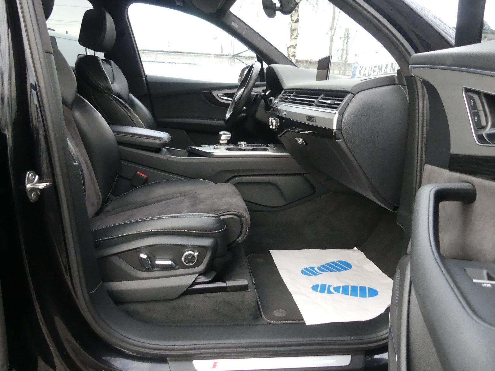AUDI Q7 3.0 TDI quattro S Line Matrix-LED 7-Sitz