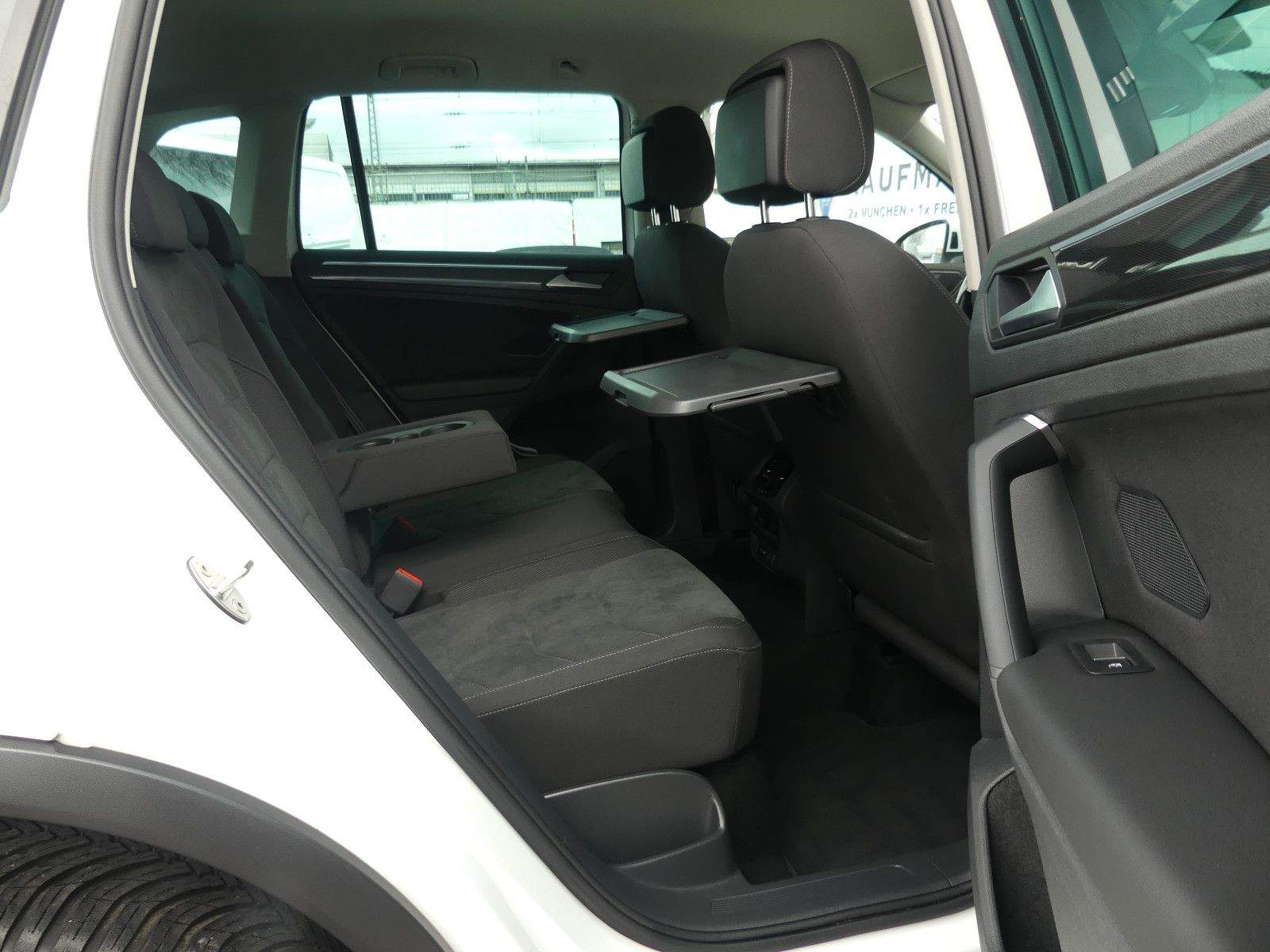 VW Tiguan R-Line 4Motion Aut. LED+ ACC AHK Kamera