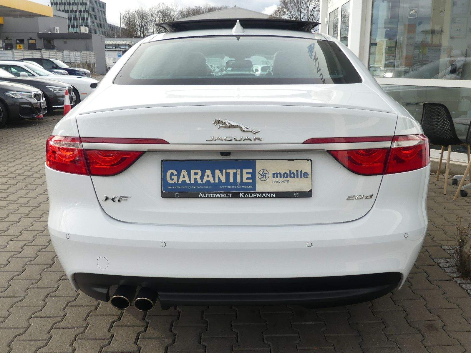 JAGUAR XF Ingenium Edition R-Sport Aut. Leder Navi Kam.