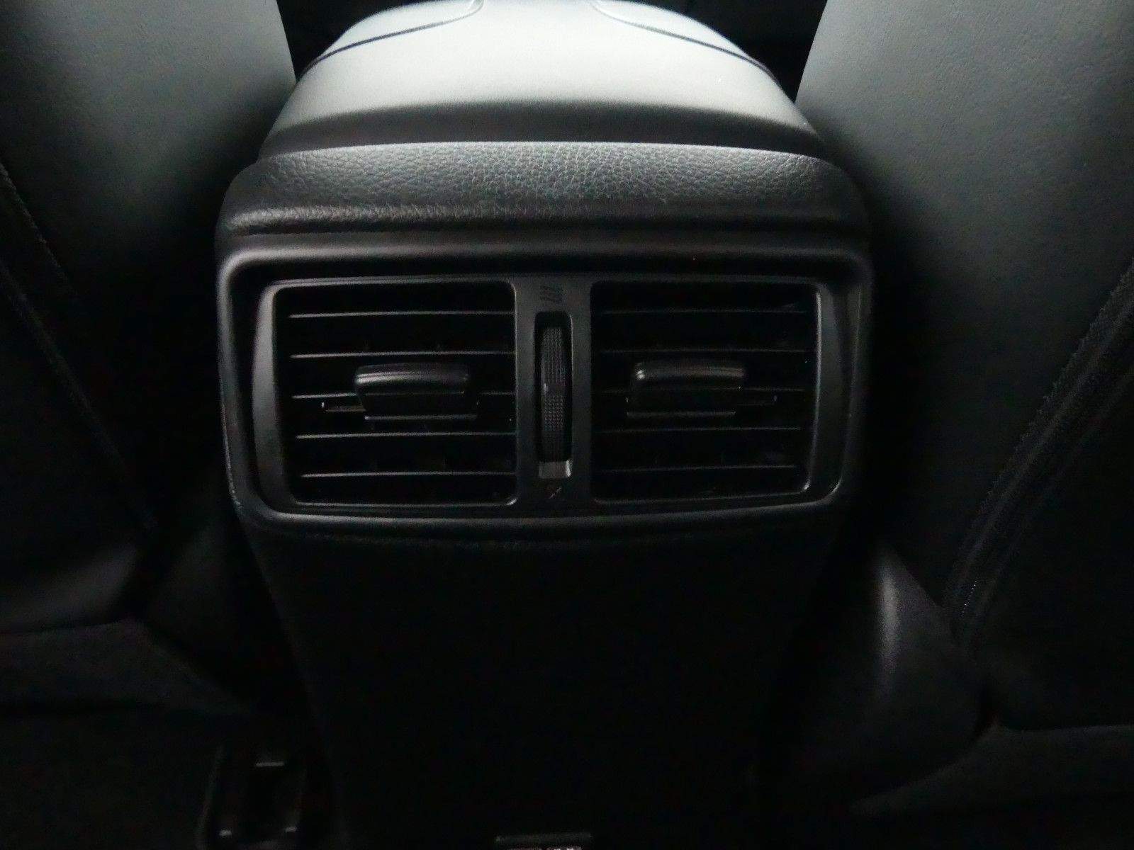 NISSAN X-Trail Tekna 4×4 Pano 360° AHK LED Leder Navi