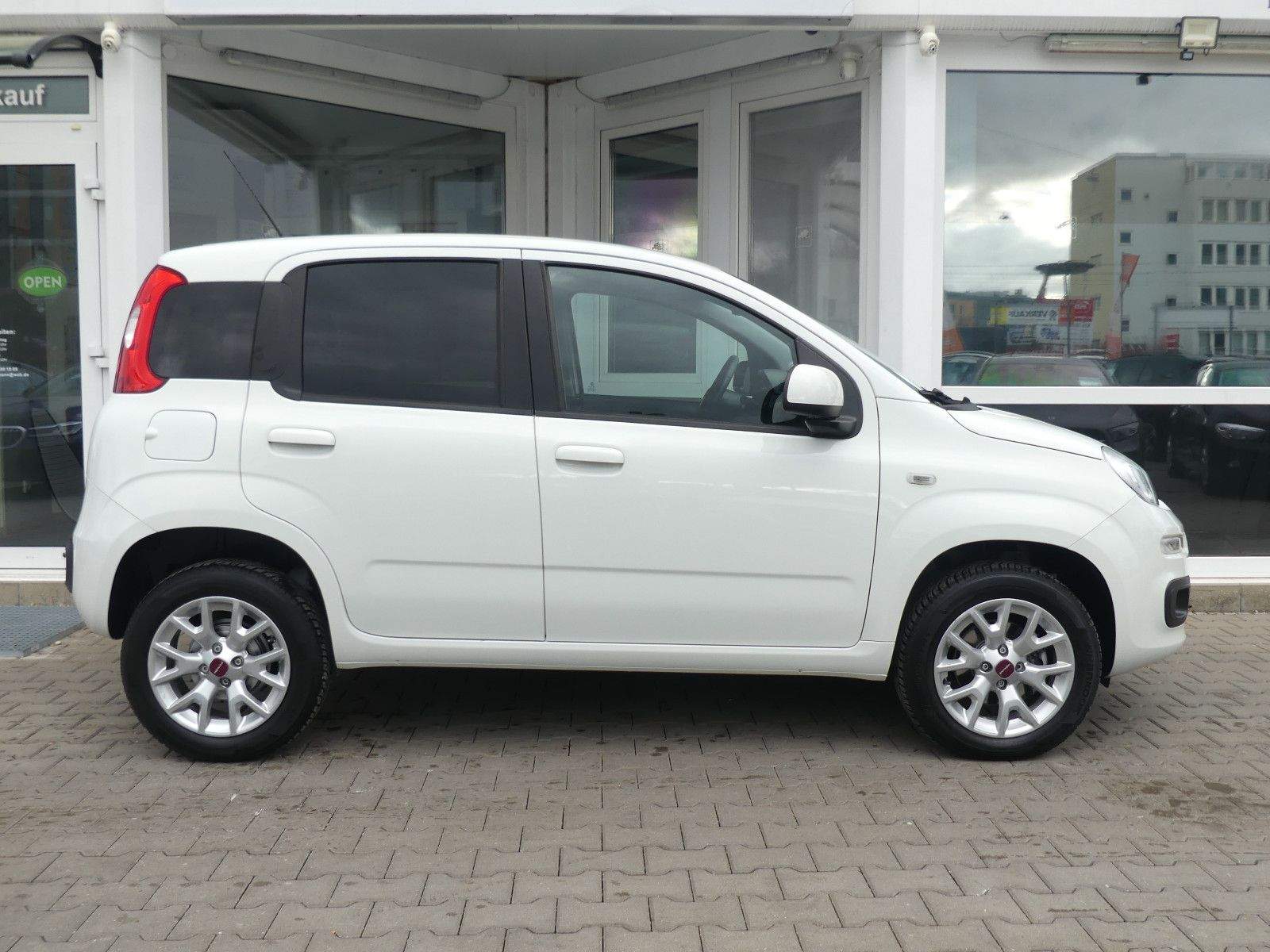 FIAT Panda Lounge Cross Benzin/CNG PDC Klima Sitzhzg.
