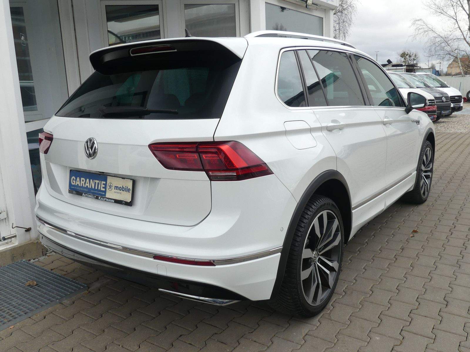 VW Tiguan R-Line 4Motion Aut. LED+ ACC AHK Kamera