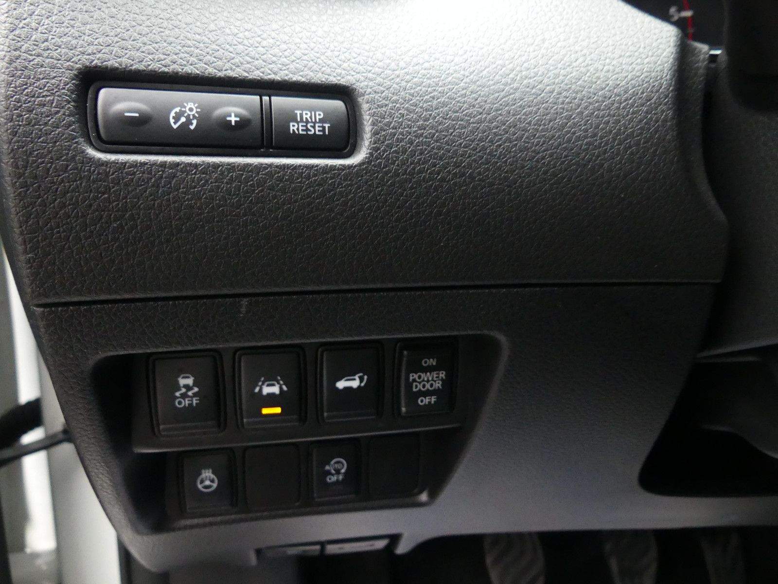 NISSAN X-Trail Tekna 4×4 Pano 360° AHK LED Leder Navi