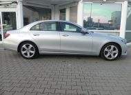 MERCEDES-BENZ E200 Lim. Aut. Avantgarde LED Leder Memory Totw.