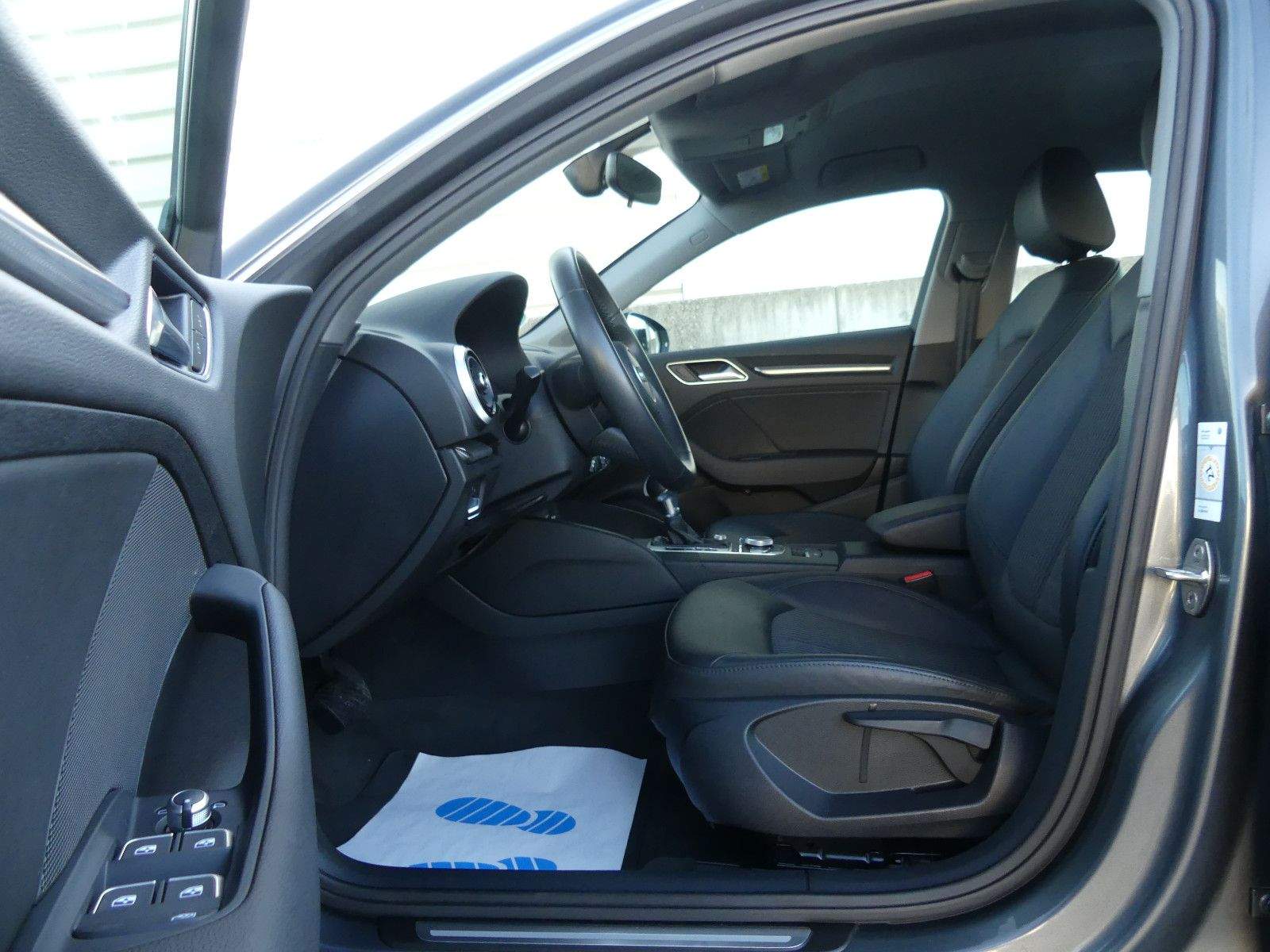 AUDI A3 Sportback S-tronic design Xenon MMI