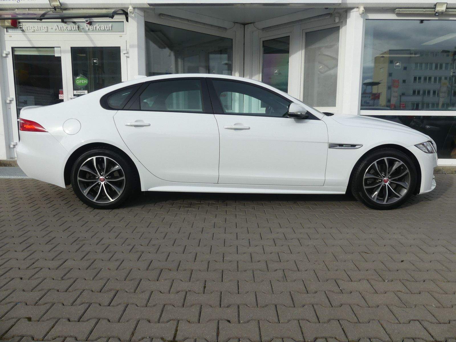 JAGUAR XF Ingenium Edition R-Sport Aut. Leder Navi Kam.