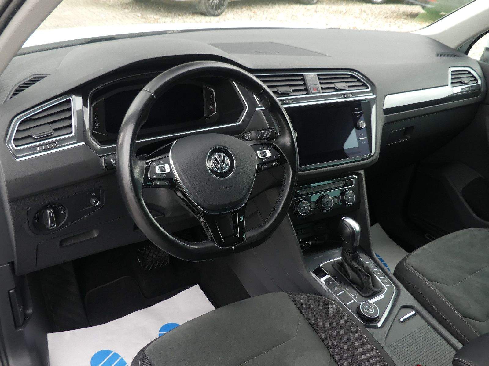 VW Tiguan R-Line 4Motion Aut. LED+ ACC AHK Kamera