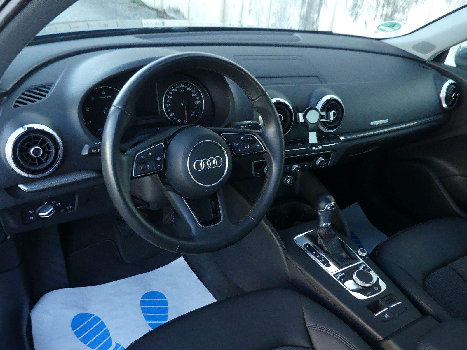 AUDI A3 Sportback S-tronic design Xenon MMI