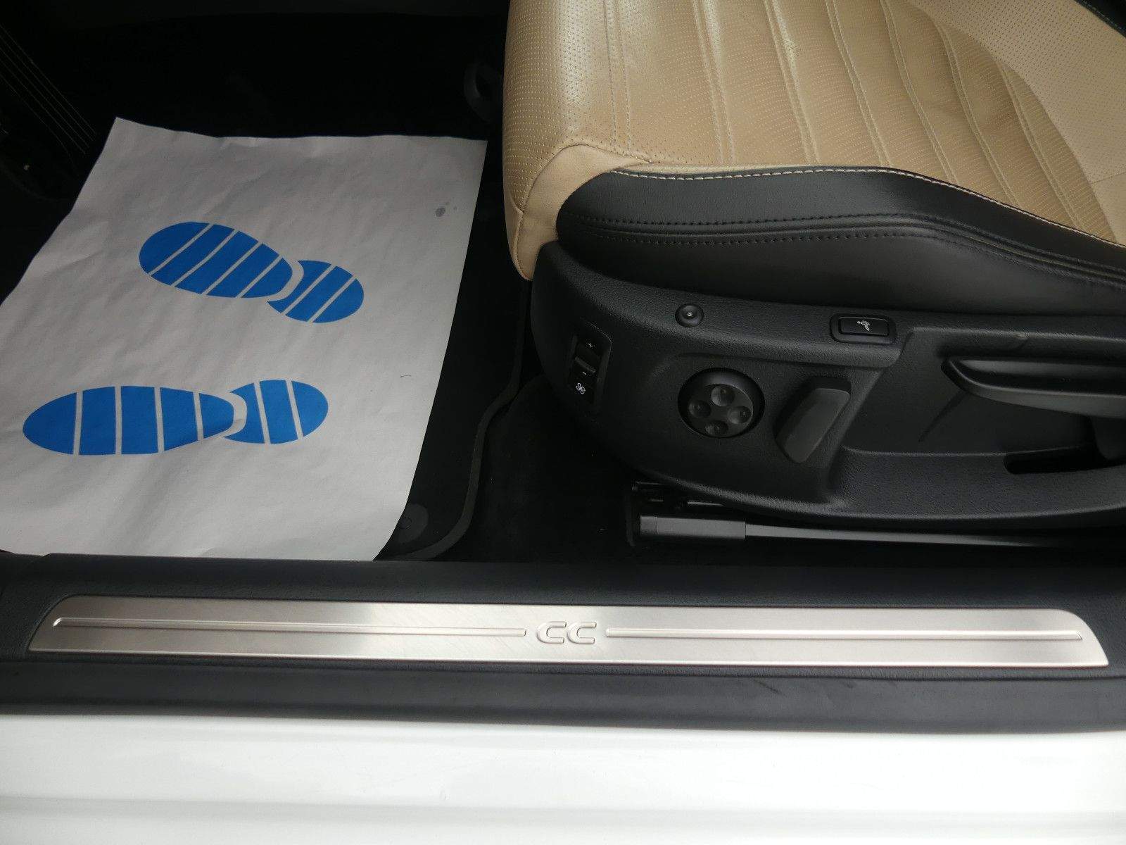 VW Passat CC V6 4Motion Aut. Leder Xenon Glasdach