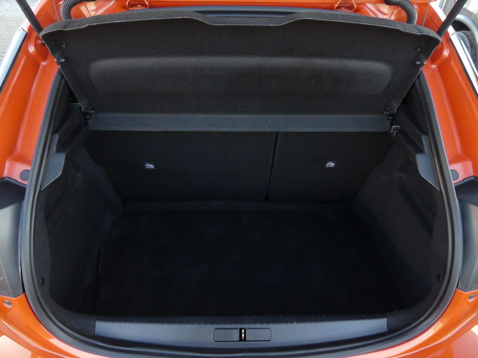 OPEL Corsa F GS-Line LED PDC Temp CarPlay Android DAB