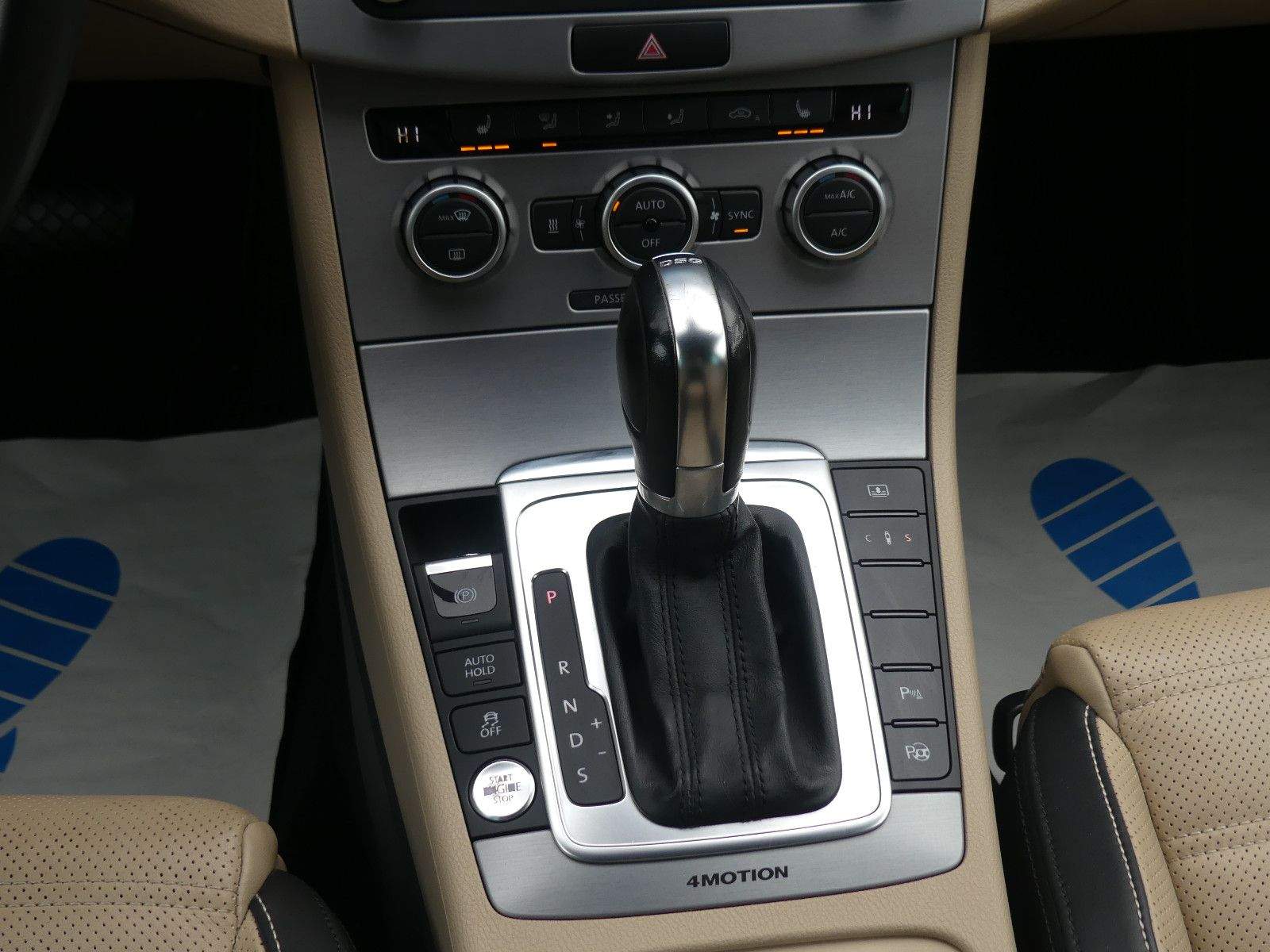 VW Passat CC V6 4Motion Aut. Leder Xenon Glasdach