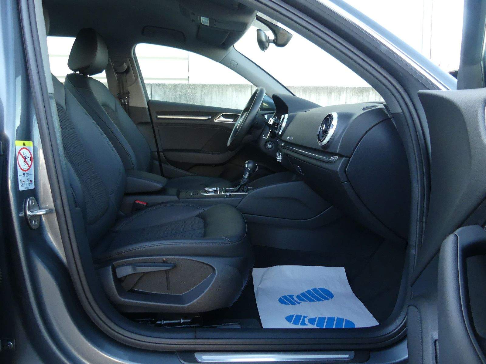 AUDI A3 Sportback S-tronic design Xenon MMI