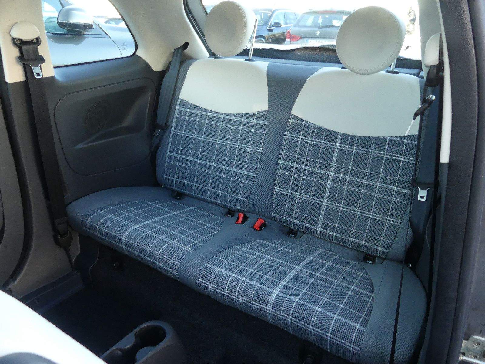 FIAT 500 Lounge Klima Tempomat Pano (Glas) Bluetooth