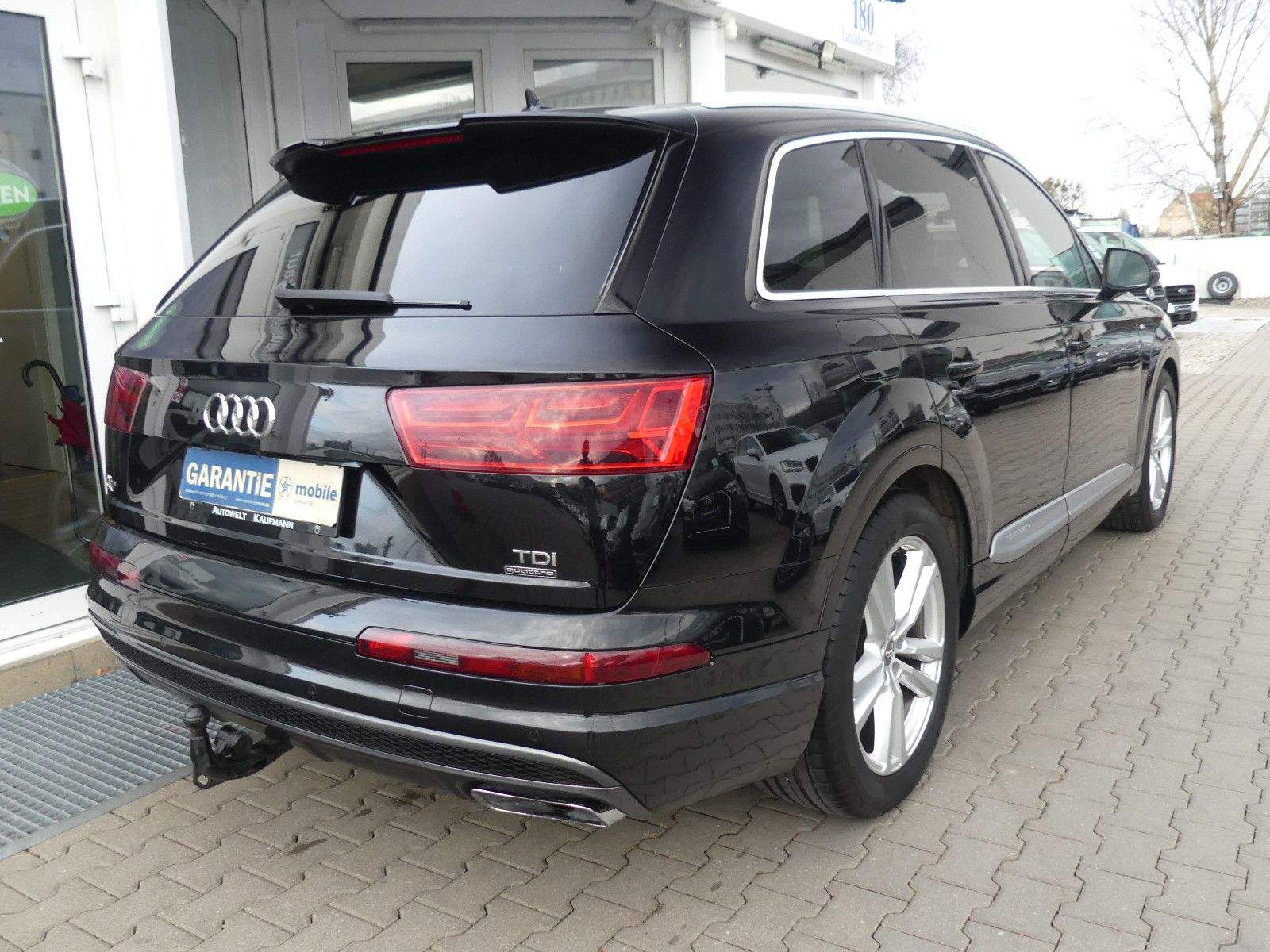 AUDI Q7 3.0 TDI quattro S Line Matrix-LED 7-Sitz